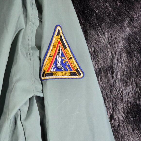 Nasa Bomber Jacket Size L with patches - Picture 13 of 15